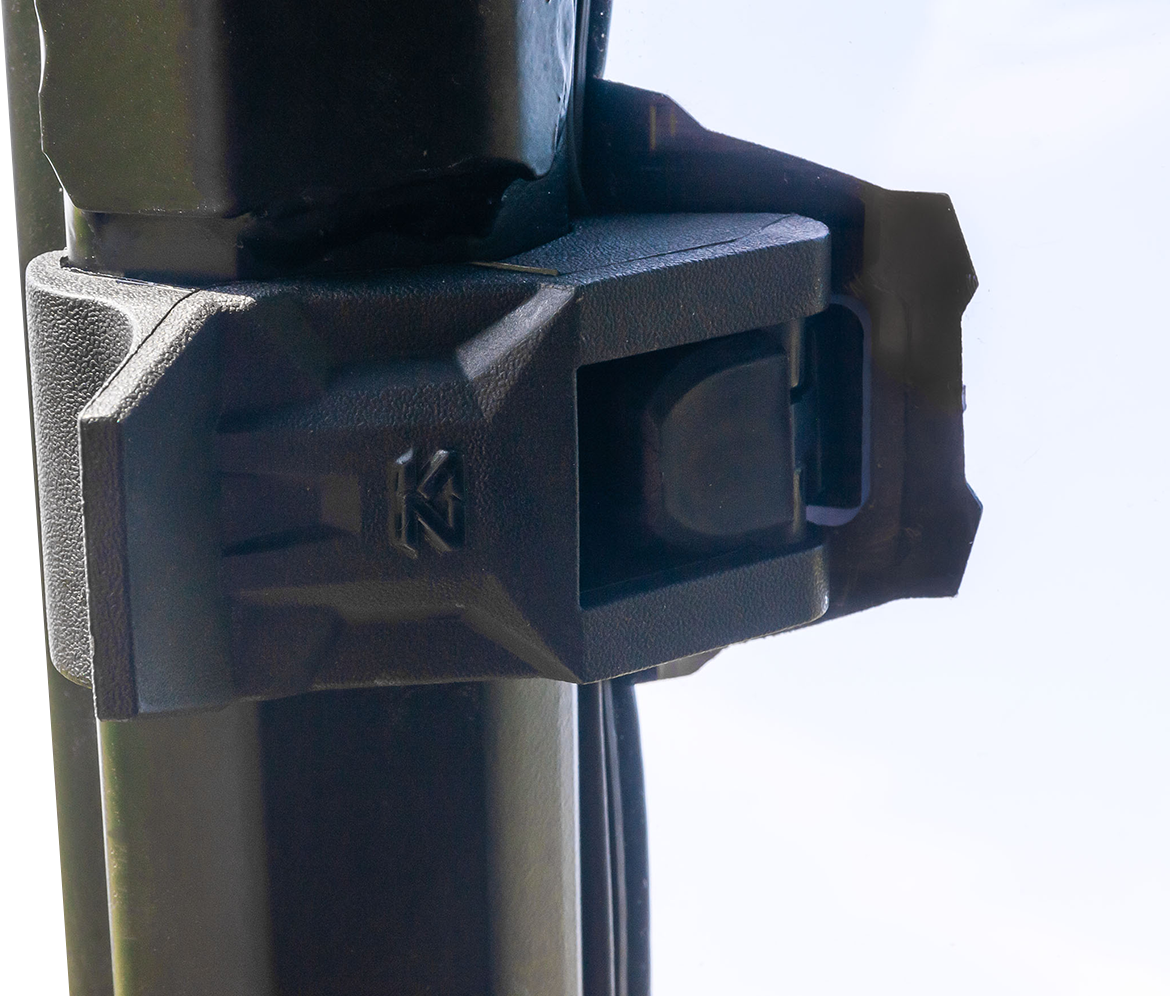 SEIZMIK Windshield - Vented - General 50-50230KIT