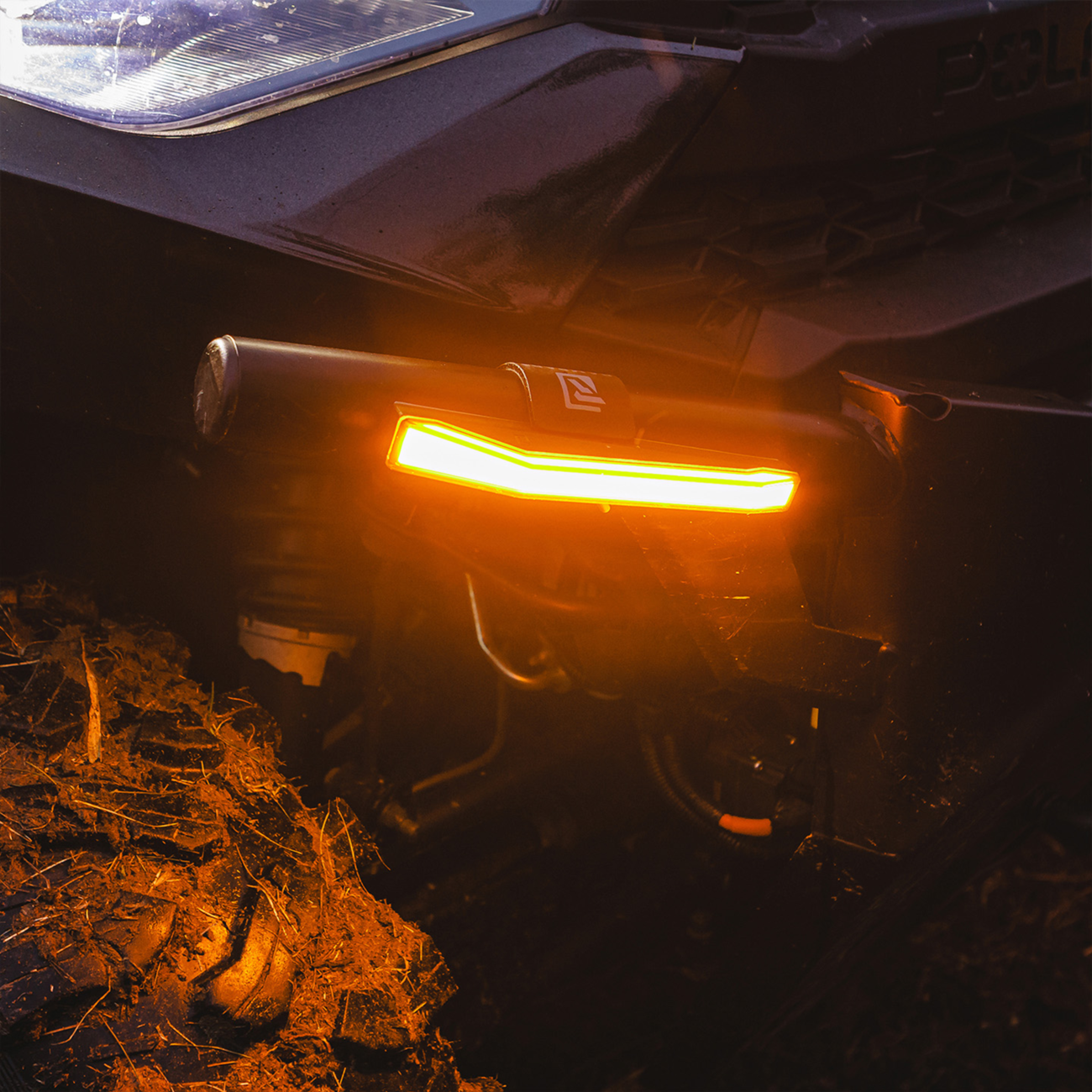 RAVEK - Running Lights - 20202322