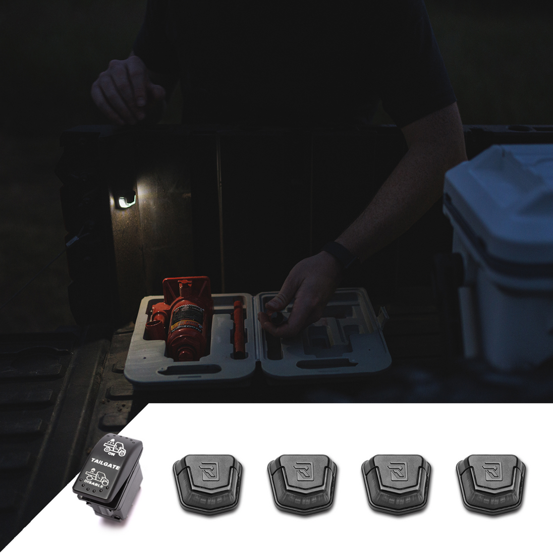 RAVEK - Trunk Light - 20403264