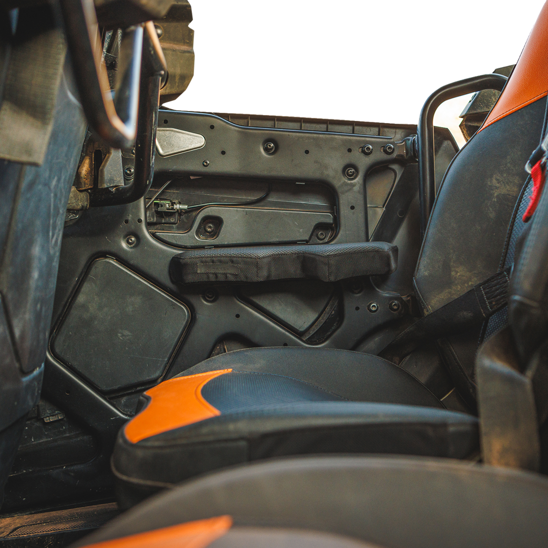 RAVEK - Armrests - 08220621