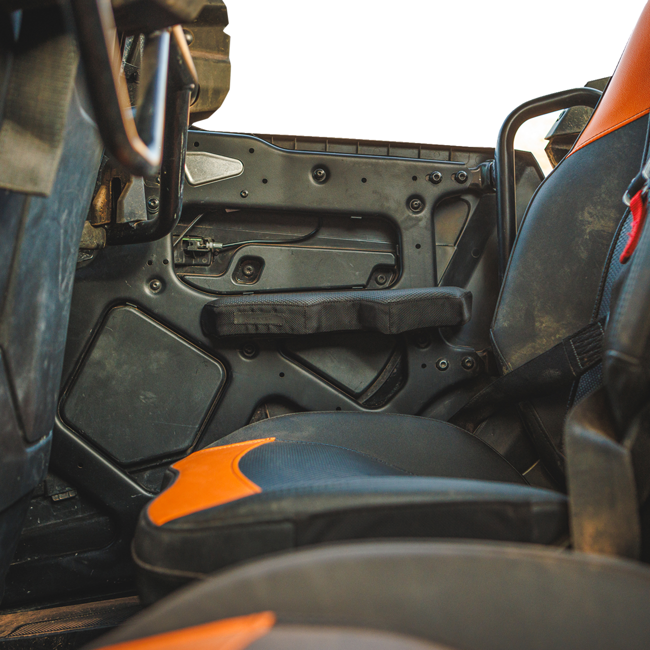 RAVEK - Armrests - 08220621